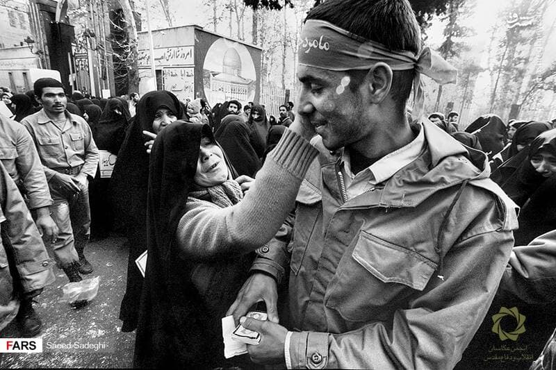 تصویر شاخص نظرسنجی شما فکر می کنید چند درصد از مردم در جنگ ۸ ساله با عراق به جبهه ها اعزام شدند ؟