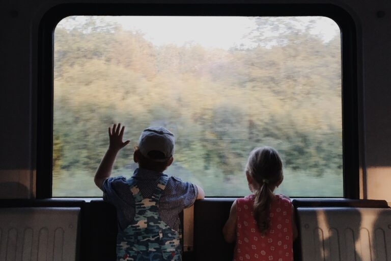 مسافران قطار