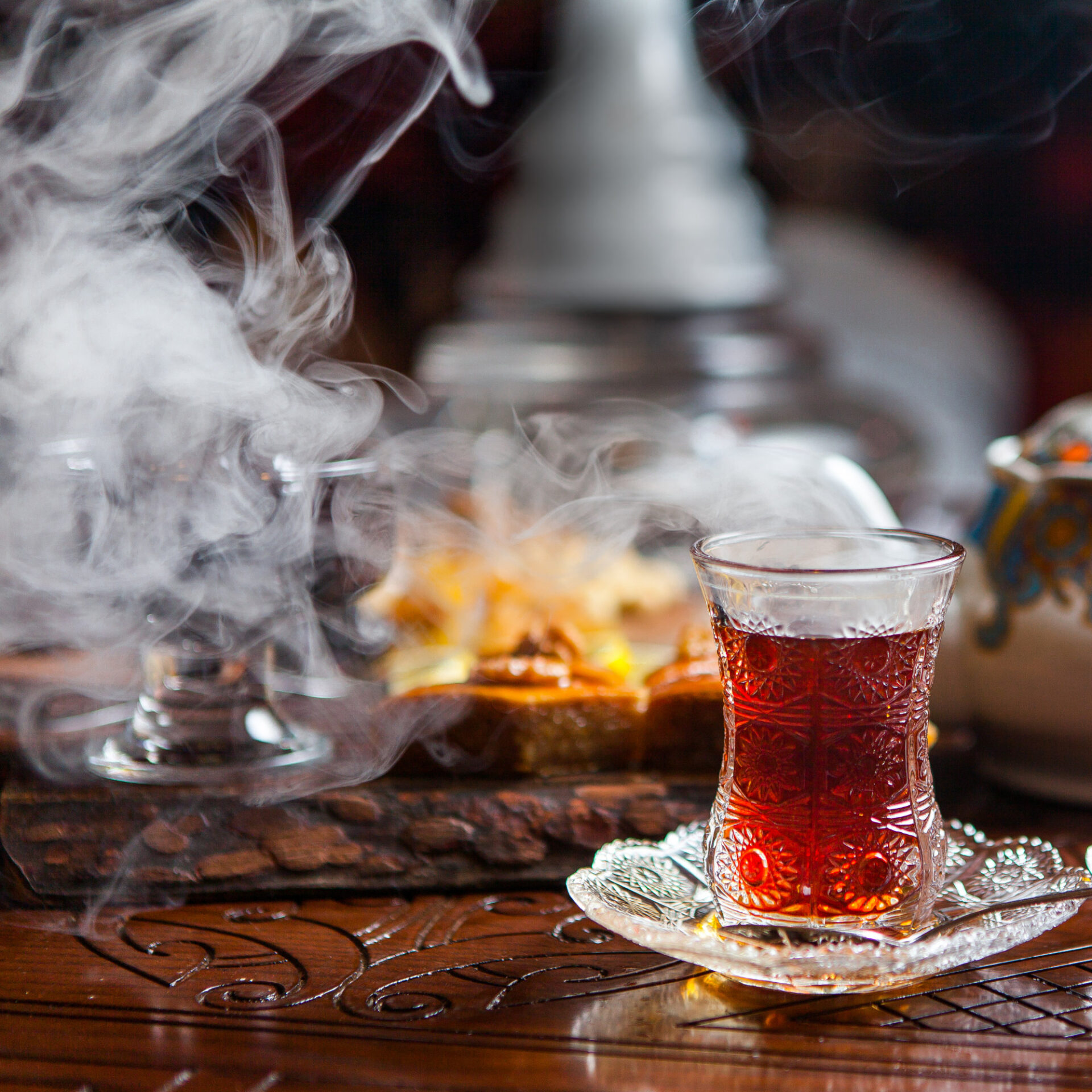 با توجه به اتفاقات تلخ اخیر در واردات چای، در آینده کدام چای را ترجیح خواهید داد؟